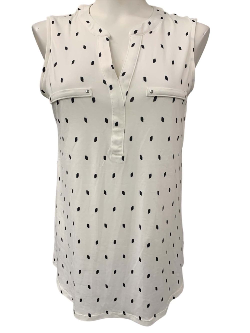 2 Dye 4 Sleeveless White Polka Dot Split-Neck Camisole Size M